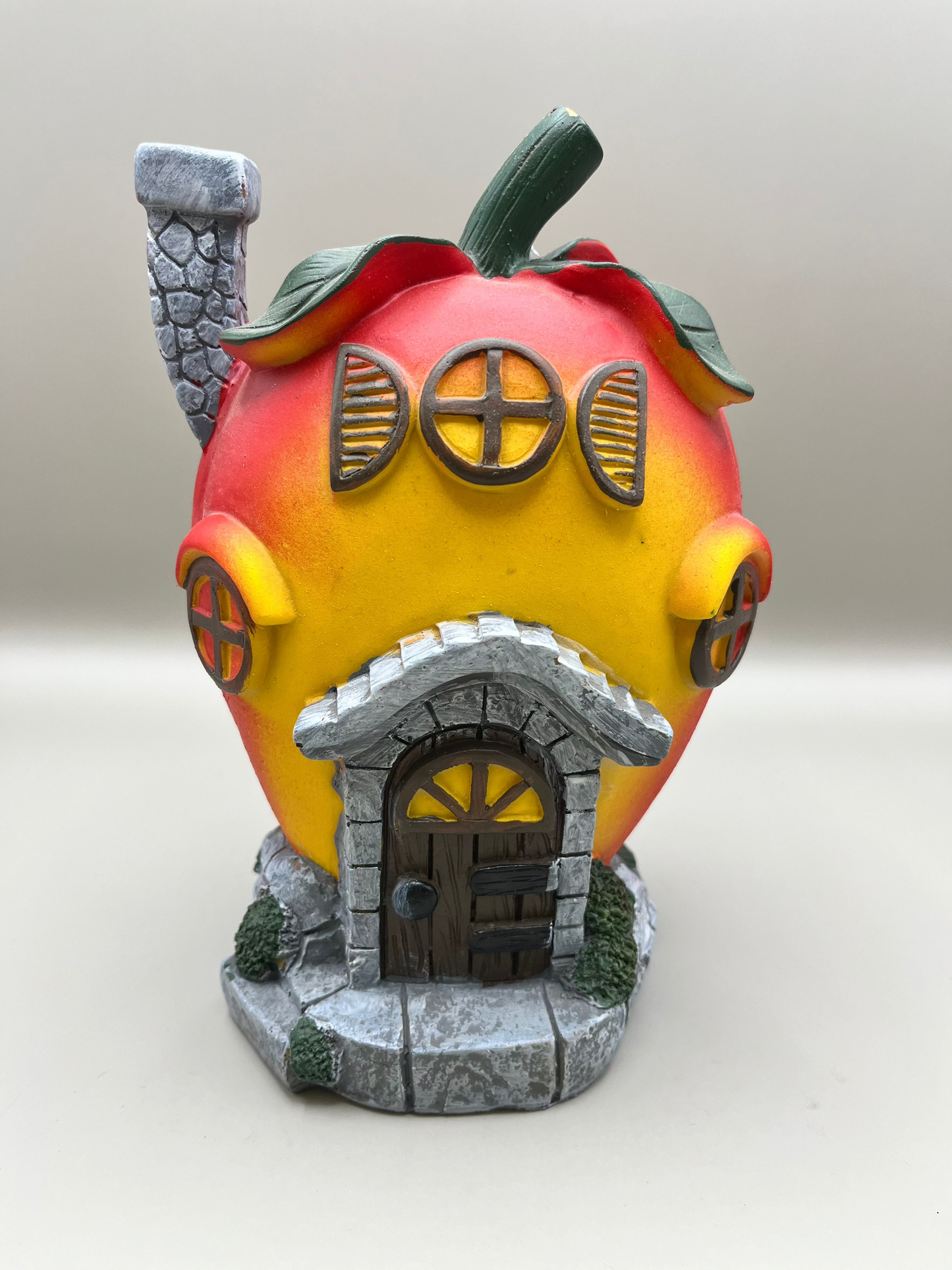 Apple Apartment